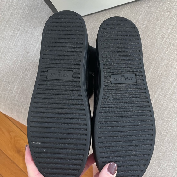 J slide- black winter booties - Picture 6 of 10